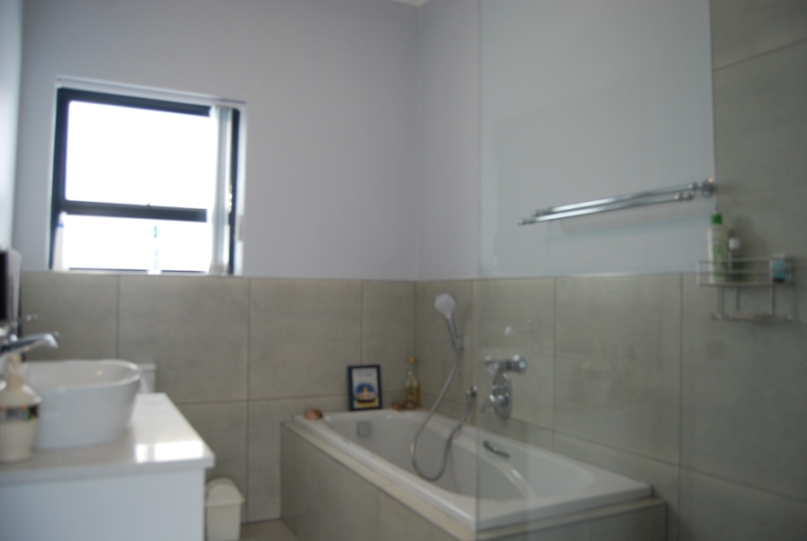 3 Bedroom Property for Sale in Shelley Point Western Cape